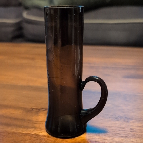 Vintage Floral-Etched Glass Piece (Bud Vase / Cordial Aperitif Glass) - Picture 2 of 4